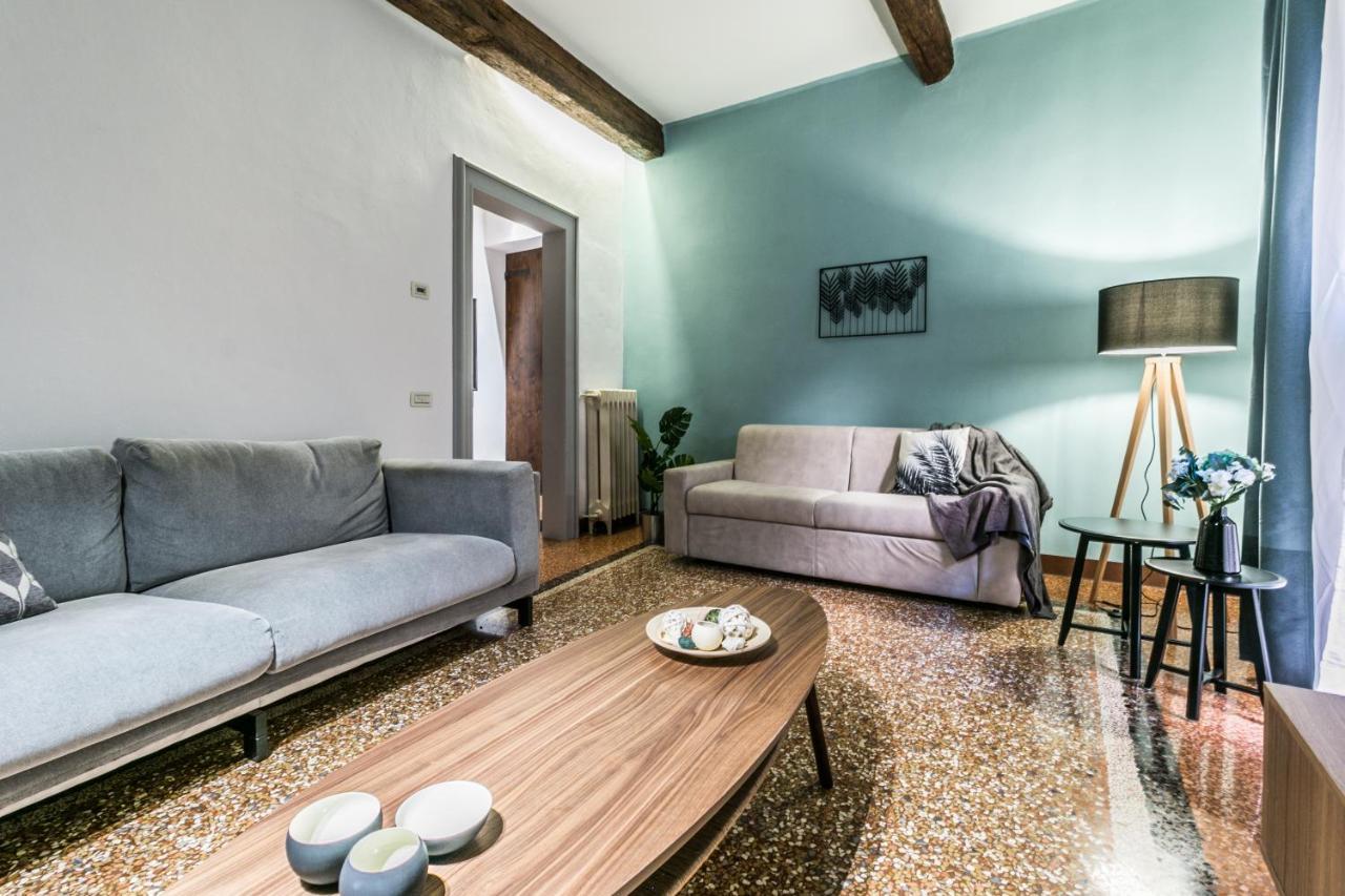Familybo Apartments Santo Stefano Bologna Luaran gambar
