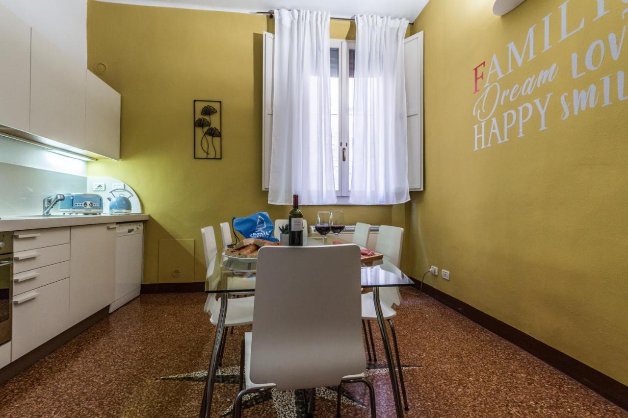 Familybo Apartments Santo Stefano Bologna Luaran gambar