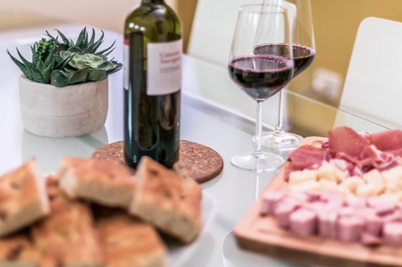 Familybo Apartments Santo Stefano Bologna Luaran gambar