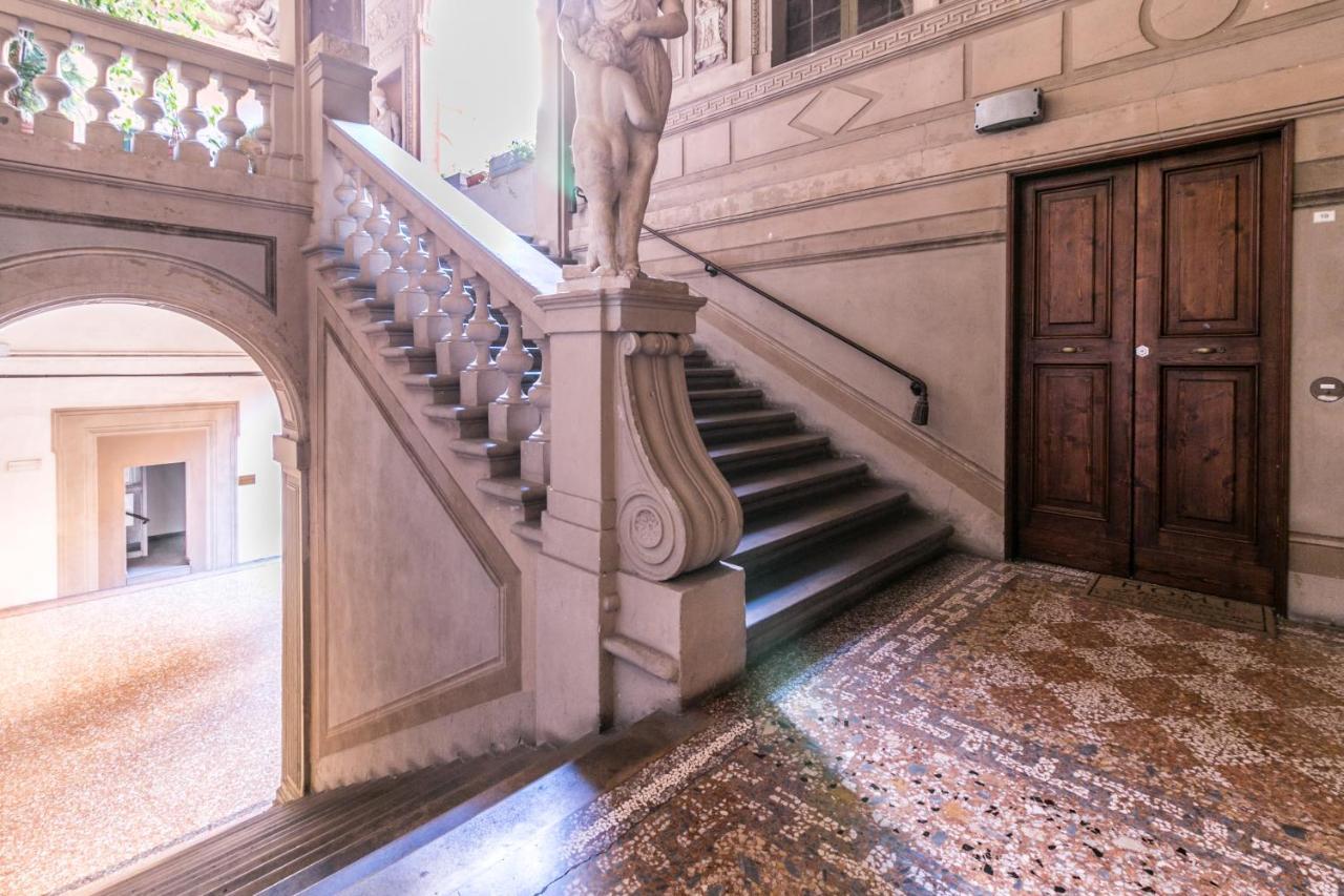 Familybo Apartments Santo Stefano Bologna Luaran gambar