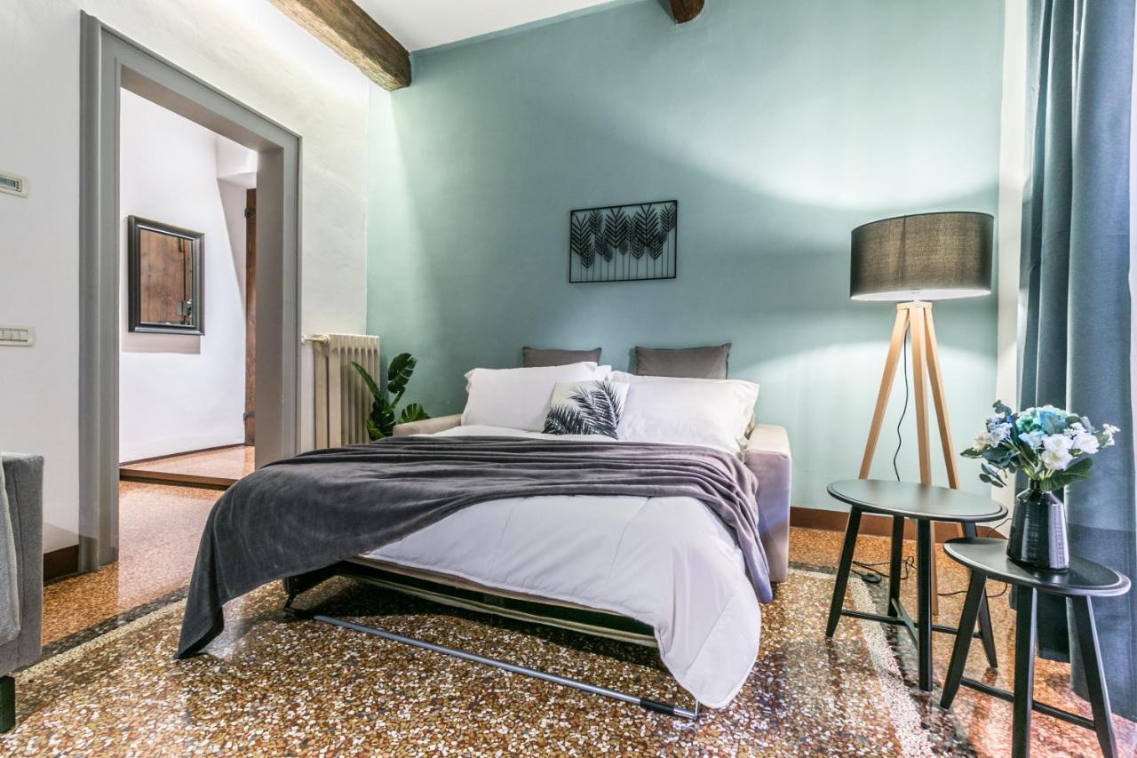 Familybo Apartments Santo Stefano Bologna Luaran gambar