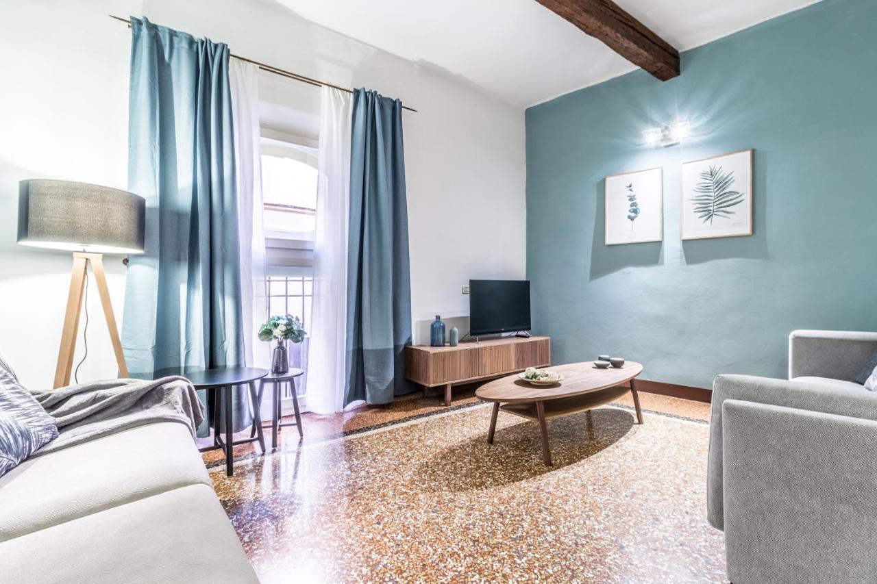 Familybo Apartments Santo Stefano Bologna Luaran gambar
