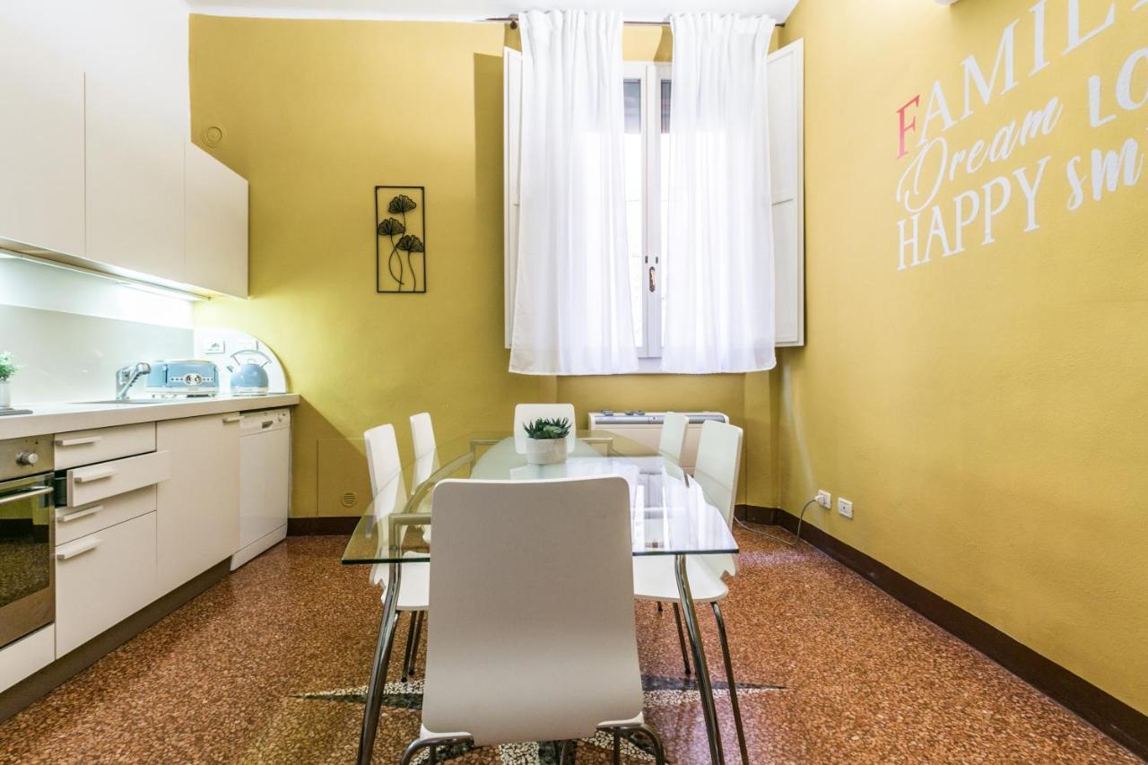 Familybo Apartments Santo Stefano Bologna Luaran gambar